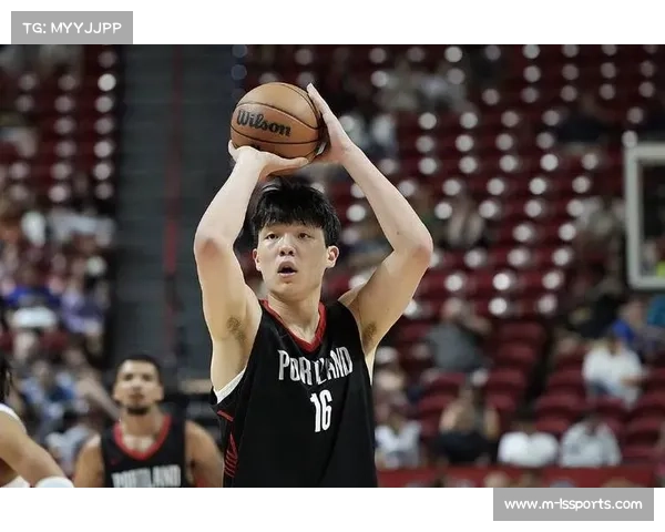 开拓者135-119击败爵士，杨瀚森替补出战3分钟得2分